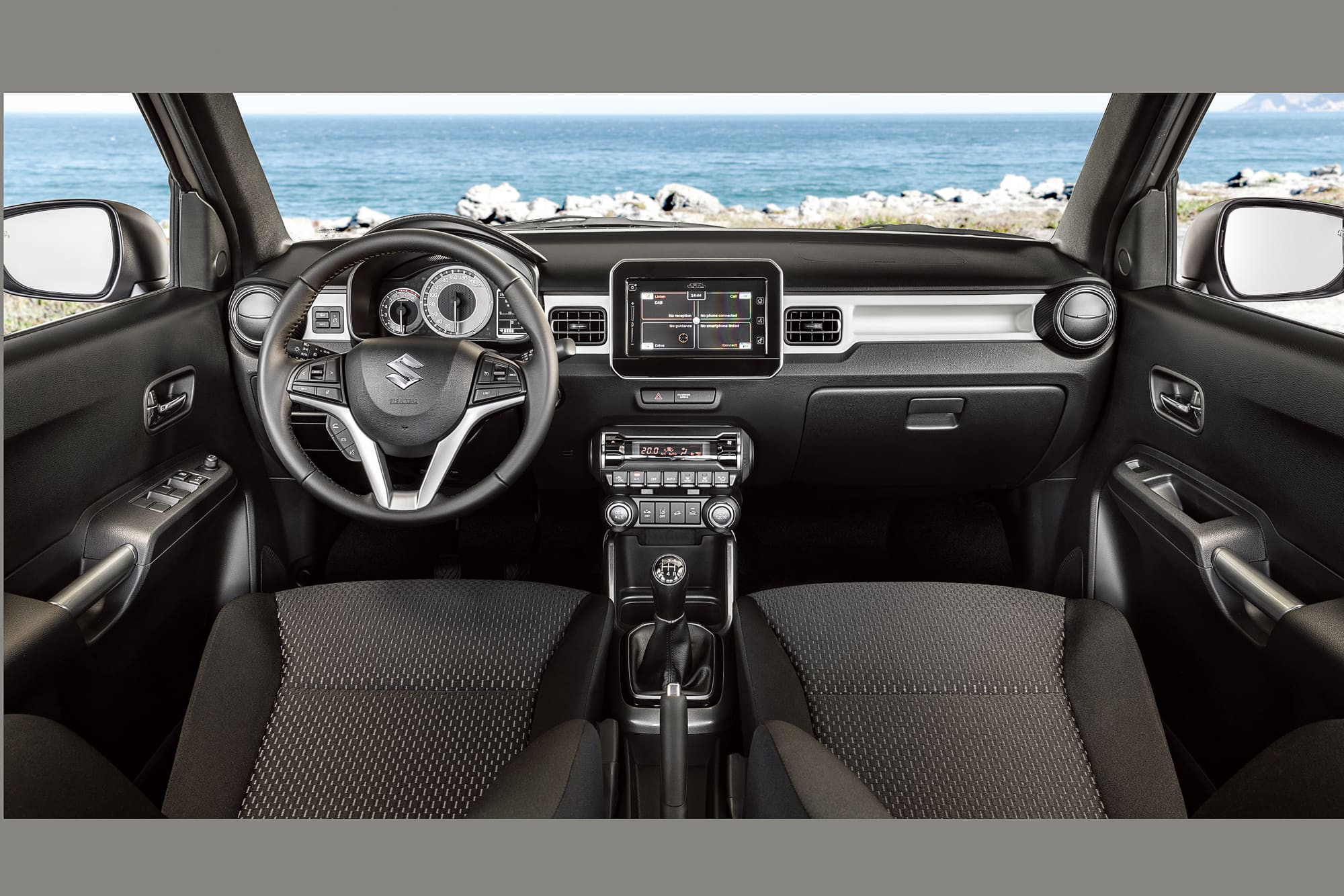 Suzuki Ignis Adventure Instrumentbord 3