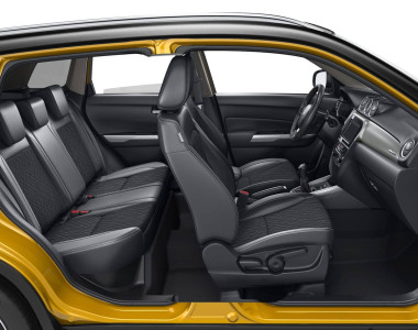 Suzuki Vitara Hybrid kabine